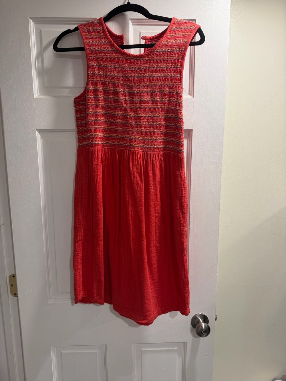 dRA Sleeveless Red Smocked Bodice Mini Dress